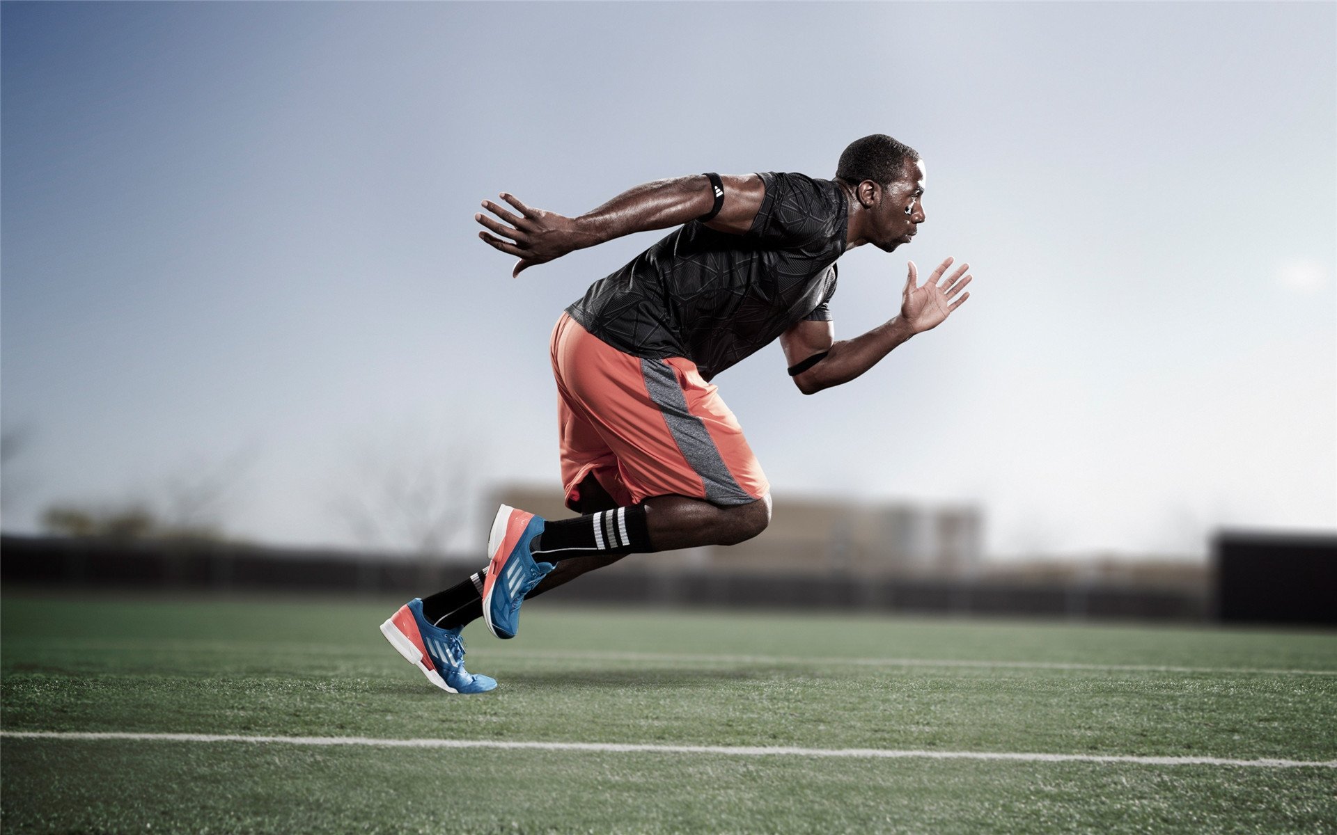 中国篮球是否推动篮球训练设施向公共空间延伸，中国篮球应该如何发展